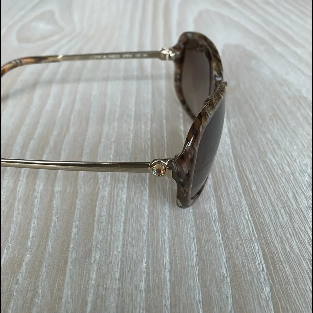 Salvatore Ferragamo NWOT women’s brown sunglasses
